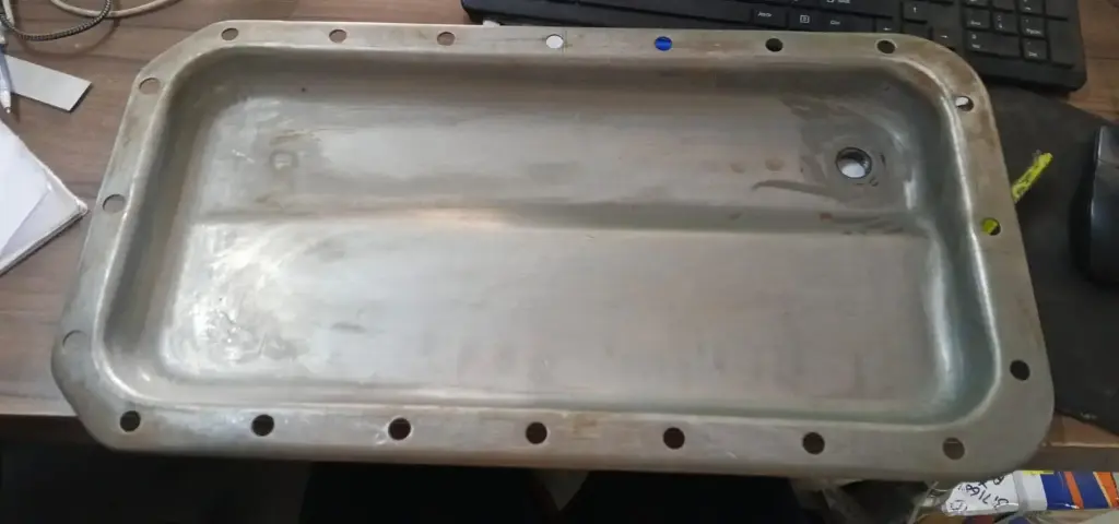 OIL PAN (SHEET METAL) 3CYL.,