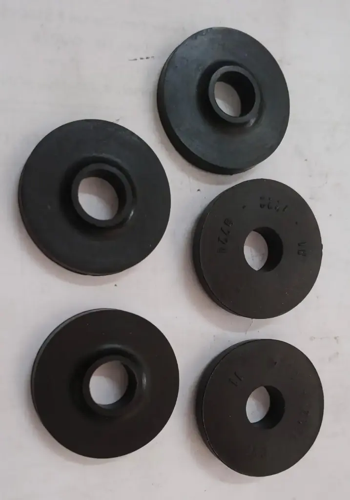 SEALING PAD (VALVE COVER)'