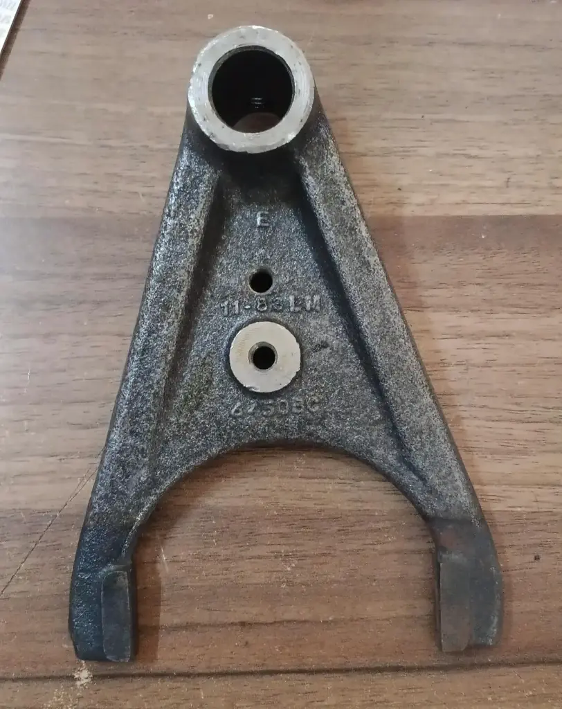 SHIFTER FORK (4TH)..