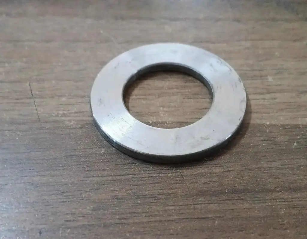 SPACER (PTO OUT PUT SHAFT AASY)'
