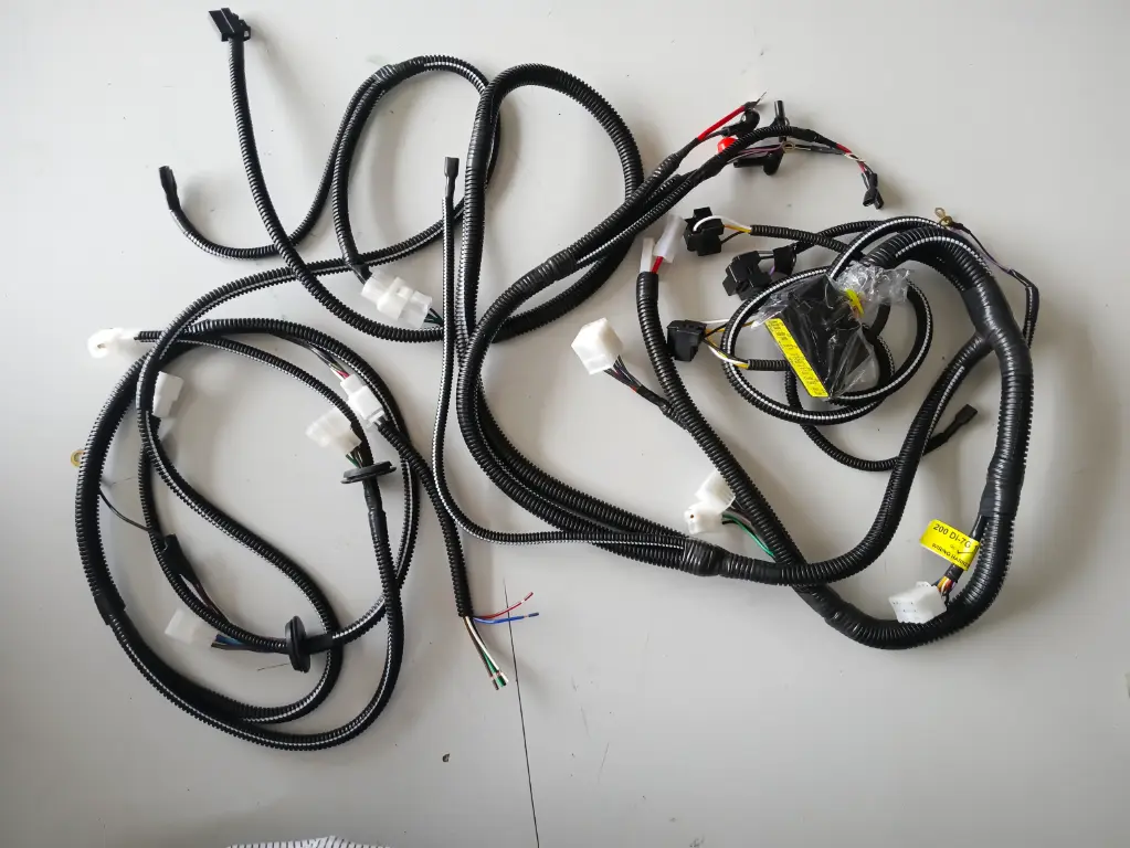 WIRING HARNESS ASSEMBLY (200DI) (WITH FUSE BOX)