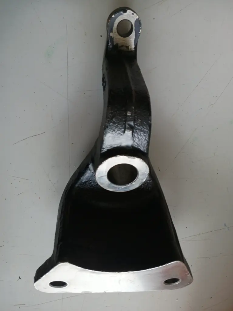 STEERING ARM BIG (200DI)