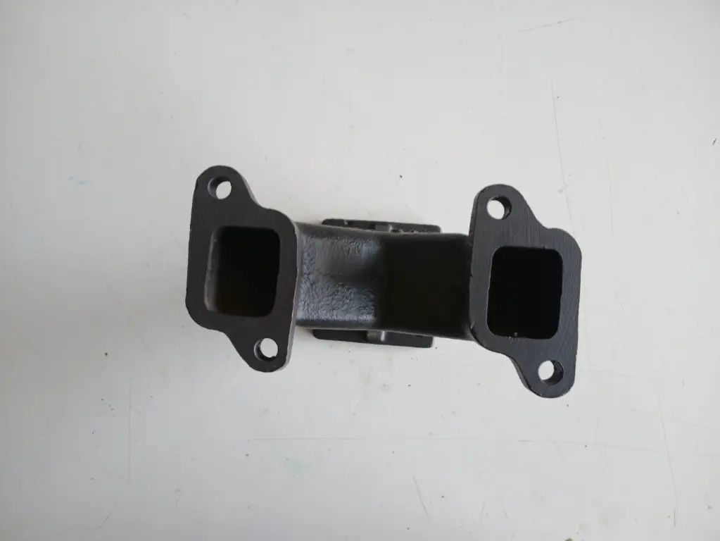 EXHAUST MANIFOLD