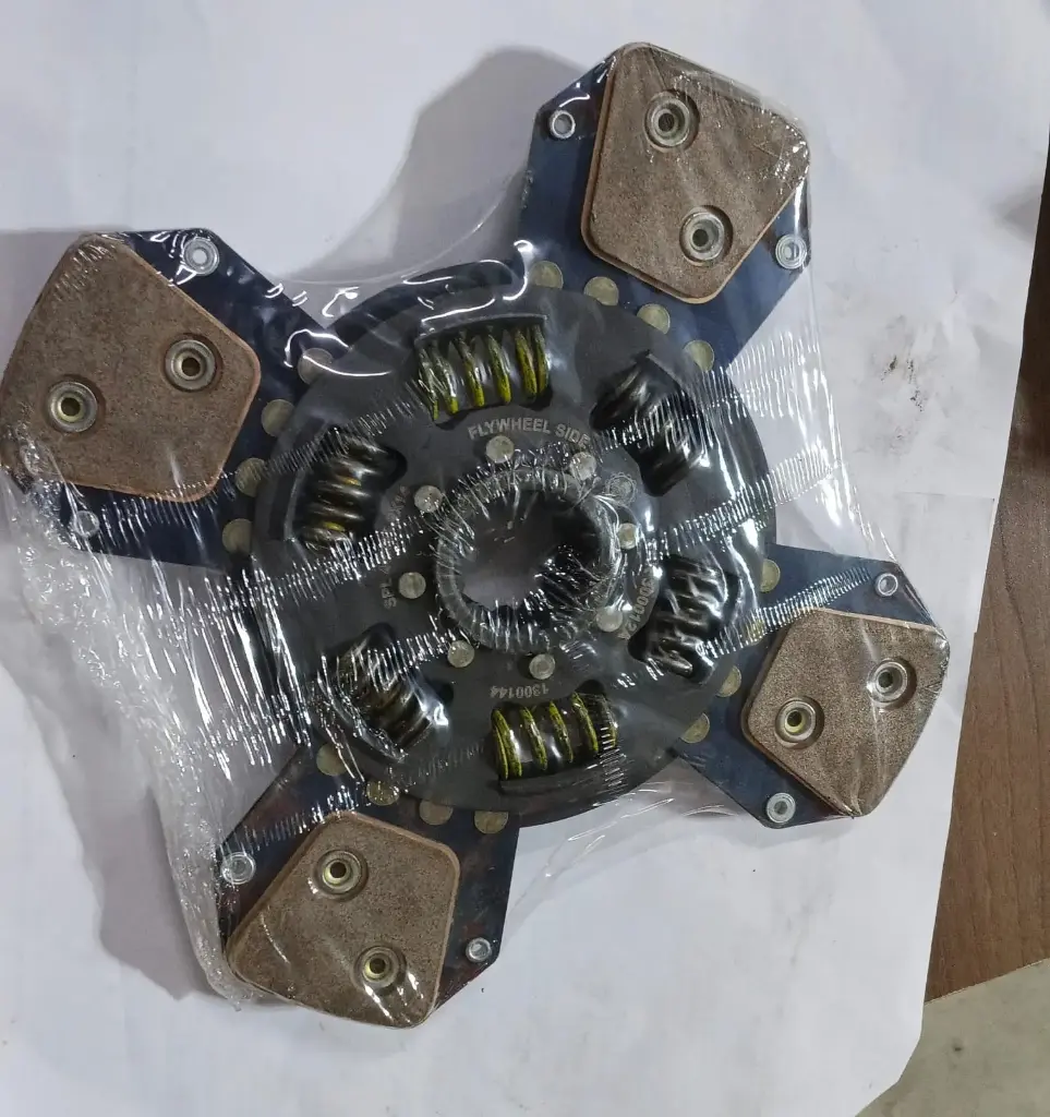 CLUTCH PLATE-073630-4F (NEW HOLLAND)