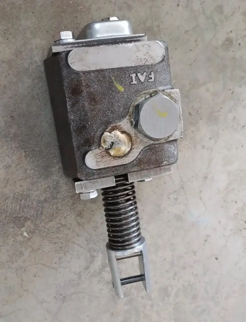 CONTROL VALVE ASSY..,
