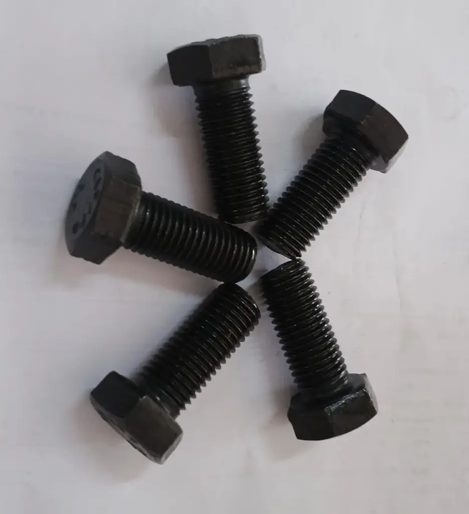 Hex screw M12x1.5x28 8-8 SA3NS;
