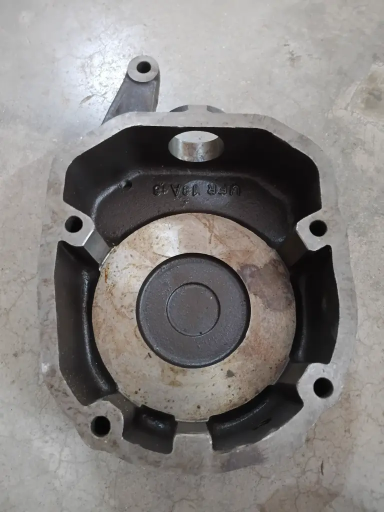 BRAKE HOUSING RT.,