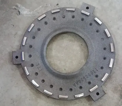 [11000620AA]  PRESSURE PLATE FOR MAIN CLUTCH .