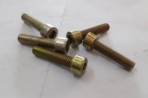 [10081850AA] SOCKET HEAD CAP SCREW M6X25