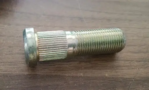 [10065219AC] WHEEL BOLT M18X58 .