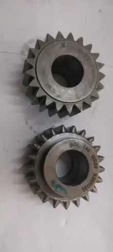 [73300805] GEAR Z 21.