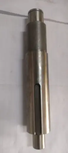 [47922948] SHAFT IDLER