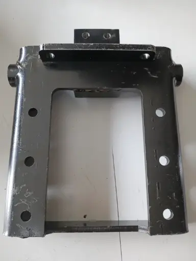 [11203285] BRACKET LOWER LINK (CP)