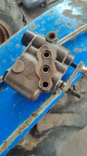 [10052325AA] CONTROL VALVE ASSEMBLY,